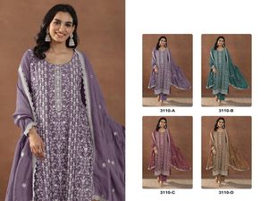 Traje de seda pura Rangoli Crush con bordado elaborado y mezcla de sedas, con dupatta. - Product Image 4