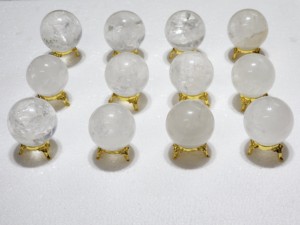 Esferas de Cuarzo Cristalino al por Mayor, Suministros Naturales Hechos a Mano, Bolas Impermeables, Piedras, Esferas de Cristal, Cristal Amayra, Gujarat - Product Image 2