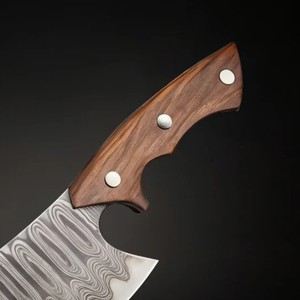 Couteau à découper artisanal moderne en acier Damas, avec manche en bois ambidextre, extra-affûté, forgé, compatible lave-vaisselle, étui en cuir - Product Image 2