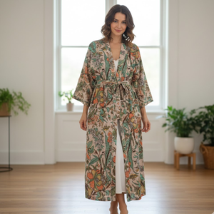 ชุดกิโมโนผ้าฝ้ายลายดอกไม้สีเขียวเซจ |   ชุดคลุมอาบน้ำแขนยาวคอวีพร้อมกระเป๋า |   ชุดนอนยาวแบบมีเชือกผูกทำมือ - Product Image 2