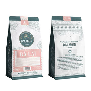 Café Molido Tostado Dalakon Da Lat, Tueste Medio, Alta Calidad, Bolsa de 0.25 kg, Venta al por Mayor, Arábica, Cafeinado, Aroma Premium Bourbon - Product Image 1