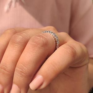 Bague Éternité Plaqué Or avec Diamants Pavés et Moissanite Taille Princesse, en Argent, pour Mariage, Fiançailles, Cadeau - Product Image 3