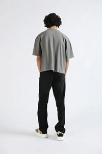 เสื้อยืดโอเวอร์ไซส์ผ้าฝ้าย 100% ระบายอากาศได้ดี ซักย้อมแบบแอซิดวอช หนัก 250 กรัม สำหรับผู้ชาย เสื้อยืดเปล่าสไตล์วินเทจสั่งทำได้ - Product Image 4