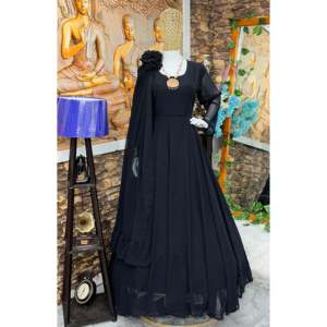 Hermoso vestido Anarkali con Dupatta para fiestas y ocasiones nocturnas - Product Image 1