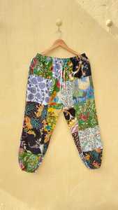 กางเกงฮาเร็มผ้าฝ้ายทำมือสไตล์โบโฮลายดอกไม้แบบอินเดียโบราณจาก JAIF TEXTILES เอวกลาง เหมาะสำหรับฤดูร้อน มีกระเป๋าข้าง ปิดด้วยเชือกผูก - Product Image 5