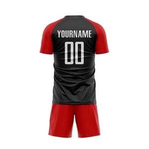 เสื้อฟุตบอลผู้ชายแบบกำหนดเอง สีแดงดำ พิมพ์ลายแบบซับลิเมชั่น โพลีเอสเตอร์ดูดซับความชื้น ชุดยูนิฟอร์ม ชื่อทีม เบอร์ แขนสั้น คอกลม - Product Image 3