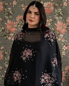 Dernier modèle de costume Farshi Plazo de créateur avec broderie de sequins, doublure micro douce, vêtement ethnique haut de gamme pour mariage, festival, fête - Product Image 2