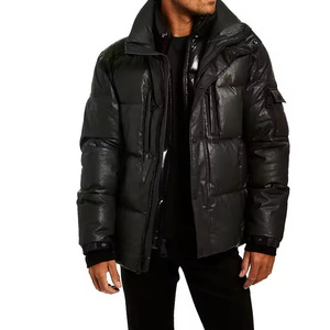 Blouson matelassé noir en similicuir avec un design double couche, qualité supérieure, style streetwear, col montant, chaud et confortable. - Product Image 4
