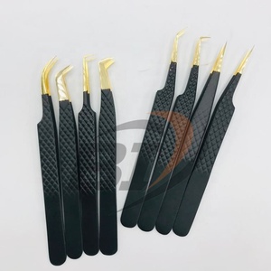 Pince à épiler professionnelle d'extension de cils en acier inoxydable à poignée diamantée finition or noir cils pointus - Product Image 1