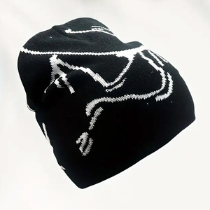 Nouveau design – Bonnet unisexe en jacquard noir motif squelette de dinosaure – Style urbain – Bonnets tendance - Product Image 5