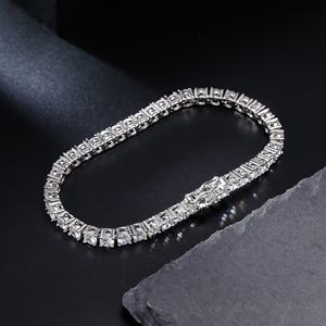 RAMDUT IMPEX Bracelet tennis en moissanite or glacé, sertissage lourd, vente en gros, chaîne en or de qualité supérieure, pierres étincelantes, GRA - Product Image 3