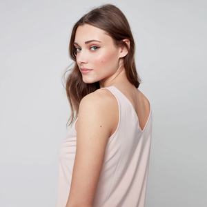 Camiseta sin mangas con cuello en V para mujer, de color sólido, tejida en algodón, informal, de corte regular. - Product Image 5