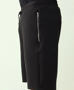 Shorts Bermuda Noirs pour Hommes de Haute Qualité, Taille Mi-Haute, Fermeture à Cordon, Poches Latérales Zippées, Décontractés, Tricotés, Couleur Unie - Product Image 2