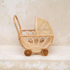 Extraordinaria Carriola de Juguete de Ratán Natural para Muñecas, Estilo Vintage, Carriola Decorativa para Niños, Juego de Imitación - Product Image 6
