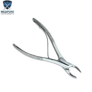 Pinzas de Alta Calidad para Eliminar Sarro y Cálculos Dentales, Diseñadas para Uso Profesional en Clínicas Dentales - Product Image 4