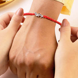 Charme Divine Om & Trishul en argent sterling plaqué rhodium avec zircon cubique, fait main, produit en vrac, RAKHI pour l'hinduisme - Product Image 2