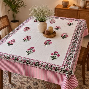 Mantel de Algodón Navideño para Mesa de Comedor, Acabado Liso de Alta Calidad, Perfecto para Realzar la Decoración de la Mesa - Product Image 6