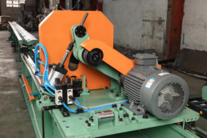 Ligne de moulin à tubes soudés Hong Ky de haute qualité-modèle HK-S60 ligne de production de tubes/tuyaux soudés ERW/fabriqué à la machine au Vietnam Offre Spéciale - Product Image 4