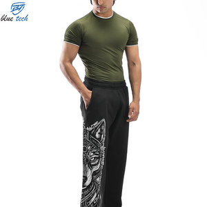 T-shirt de compression vert olive pour homme, manches courtes, séchage rapide, vêtements de sport, col rond, tricot uni, haut de sport - Product Image 2
