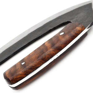 Couteau à pizza artisanal sur mesure en acier à haute teneur en carbone, style médiéval, avec étui en cuir fin et manche en bois de rose - Product Image 4