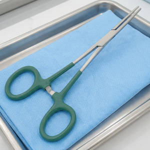 Ciseaux chirurgicaux FA Najmmy 6 pouces en acier inoxydable à pointe dentelée, manche en plastique, outil de coupe - Product Image 2