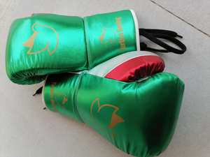Guantes de Boxeo MMA de Cuero Sintético y Cuero Genuino Metálico, con Logotipo Personalizado, con Cordones, para Entrenamiento Profesional, que Absorben la Humedad - Product Image 2
