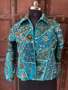 Veste Kantha brodée à la main en turquoise, imprimée au bloc, patchwork, perlée, pour femme, manteau d'hiver, style bohème ethnique, vêtement d'extérieur - Product Image 4