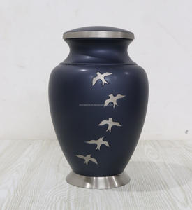 Urnas de Cremación de Latón de Primera Calidad, Grabadas a Mano, para Cenizas Humanas, Urna de Latón Personalizada, Urnas de Latón Hechas a Mano para Cenizas de Adultos, Venta al por Mayor - Product Image 6