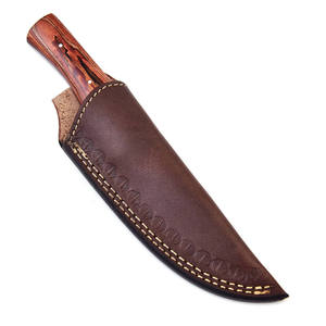 Couteau de chasse d'extérieur à lame pointue en acier Damas, personnalisable (DIY/OEM), avec manche en bois de haute qualité et logo sur mesure – Offre Spéciale - Product Image 2