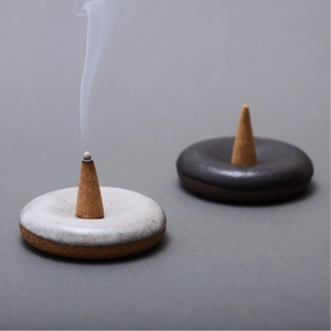 Natural Agarwood <b>Incense</b> <b>Cones</b> Premium Oud Scent For Meditation Yoga Relaxation - Product Image 1