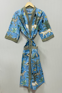 Kimono de Lujo con Estampado de Selva, Estilo Bohemio Clásico de Verano, Cuello en V, Largo Completo, 100% Algodón Suave, Cierre con Cordón - Product Image 2