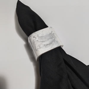 Servilletero de resina ámbar de inspiración vintage ovalado con acabado jaspeado elegante accesorio de mesa para decoración moderna Retro de mediados de siglo - Product Image 5