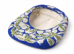 Sac de plage perlé à bandoulière, idéal pour les soirées, les mariages et un usage quotidien – Disponible à la vente en gros - Product Image 6