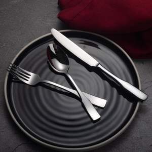 Vajilla de Alta Calidad para Comidas, Diseñada para Grandes Celebraciones y Cenas Familiares, Ideal para Uso Práctico y Frecuente - Product Image 4