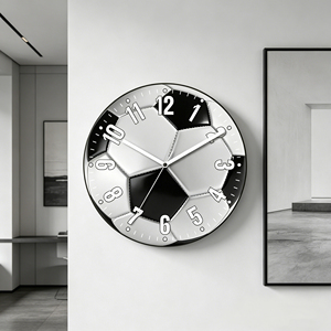 Reloj de Pared Analógico de Cuarzo Silencioso con Diseño de Fútbol en 3D, Cristal Convexo de 14 Pulgadas, Decoración para Habitación de Niños, Sala de Juegos, para Fanáticos del Deporte - Product Image 2