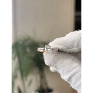 Anillo de compromiso de lujo con diamantes de laboratorio de corte ovalado, doble fila pavé, 1.4CT VVS VS EF, oro macizo, regalo de aniversario para ella - Product Image 4