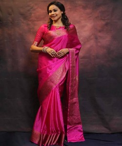 SAREE DE SEDA BANARASI LICHI CON TRABAJO DE JACQUARD EN TENDENCIA, CON BLUSA SIN COSTURAR, PARA USO FESTIVO 84839 ROSA - Product Image 1