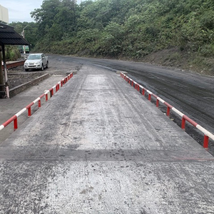 Pont-bascule robuste de 60 tonnes, directement de l'usine, personnalisable avec écran LCD, conforme ISO 9001:2015 - Product Image 3