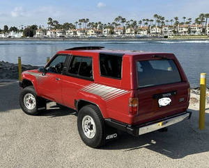 Hot Demand Ready to Ship Old Model 1988 4Runner SR5 AVAILABLE IN STORE - Product Image 3