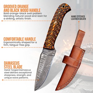 Cuchillo de Camping Hecho a Mano en Acero de Damasco con Hoja de Punta Caída, Mango de Madera Grabado y Funda de Cuero (8 pulgadas de largo total) - Product Image 3