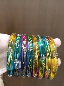 Pulseras de vidrio de 8 mm de calidad premium, diseño hermoso y elegante, ideal para todas las ocasiones. Un juego contiene ocho piezas. - Product Image 1