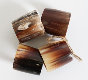Anillo y Porta Servilletas de Cuerno Premium para Decoración de Mesa, Cuerno de Búfalo Negro para Eventos y Fiestas a Precio de Mayoreo - Product Image 4