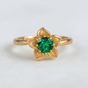 Bague de fiançailles florale en or massif 10K plaqué rhodium avec pierre centrale ronde verte, bijoux de luxe pour femmes - Product Image 1