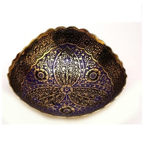 Tazón de metal para servir postres de frutas, diseño moderno con acabado pintado a mano, tazón decorativo para el hogar y hoteles, ideal para servir chocolate dulce. - Product Image 1