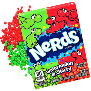 Nerds Gummy Clusters Rainbow Mix - Dulces Novedosos de Alta Rentabilidad para Supermercados, Gasolineras y Venta en Línea - Product Image 1