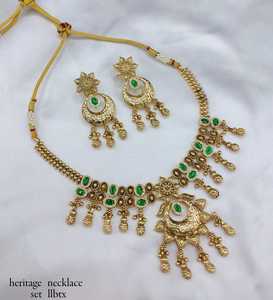 Wholesale High Quality New Vintage Copper <b>Gold</b> Plated Crystal Bridal Jewelry <b>Set</b> Long Mala Necklace Earrings Maang Wedding Gift - Product Image 1