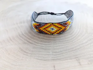 LIGHT WEIGHT VINTAGE CLASSY <b>Bead</b> <b>bracelet</b>,Ukrainian <b>bracelet</b> FOR GIFT , ANNIVERSARY - Product Image 3