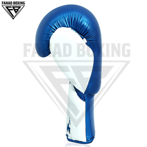 Gants de boxe complets en cuir véritable de vachette, blancs et bleus, très demandés, de qualité supérieure, durables, légers et personnalisables - Product Image 4