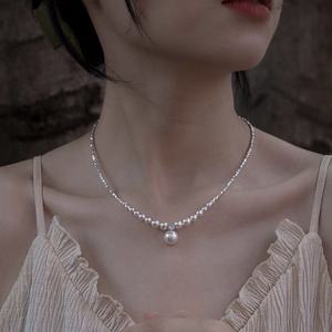 Collar de Perlas con Colgante en Forma de Concha de 8.5-9mm, Luz Intensa, Perlas Mantou Impecables, Venta al Por Mayor - Product Image 4