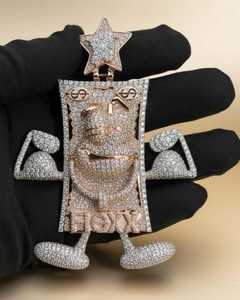 Pendentif de luxe personnalisé en forme de personnage de dessin animé, serti de moissanite VVS, style hip-hop, bicolore, en argent 925, pendentif 3D de dessin animé - Product Image 3